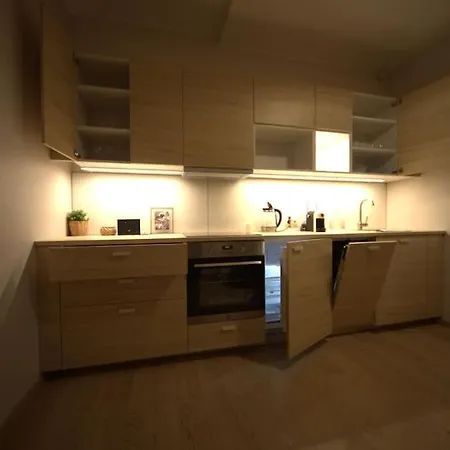 아파트 3 Bedroom In The Old/t 리가