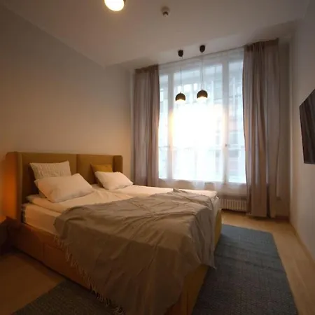 Bright 3br In Old Town Ac Control Рига