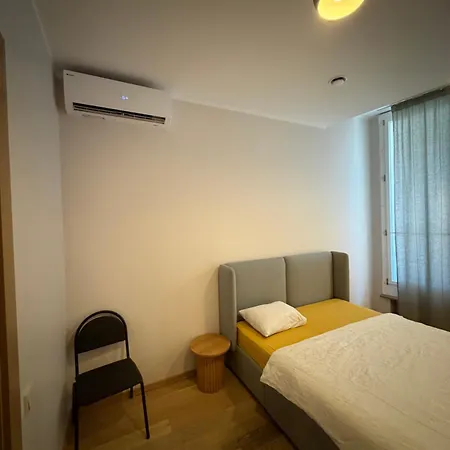 Apartamento Bright 3br In Old Town Ac Control Riga